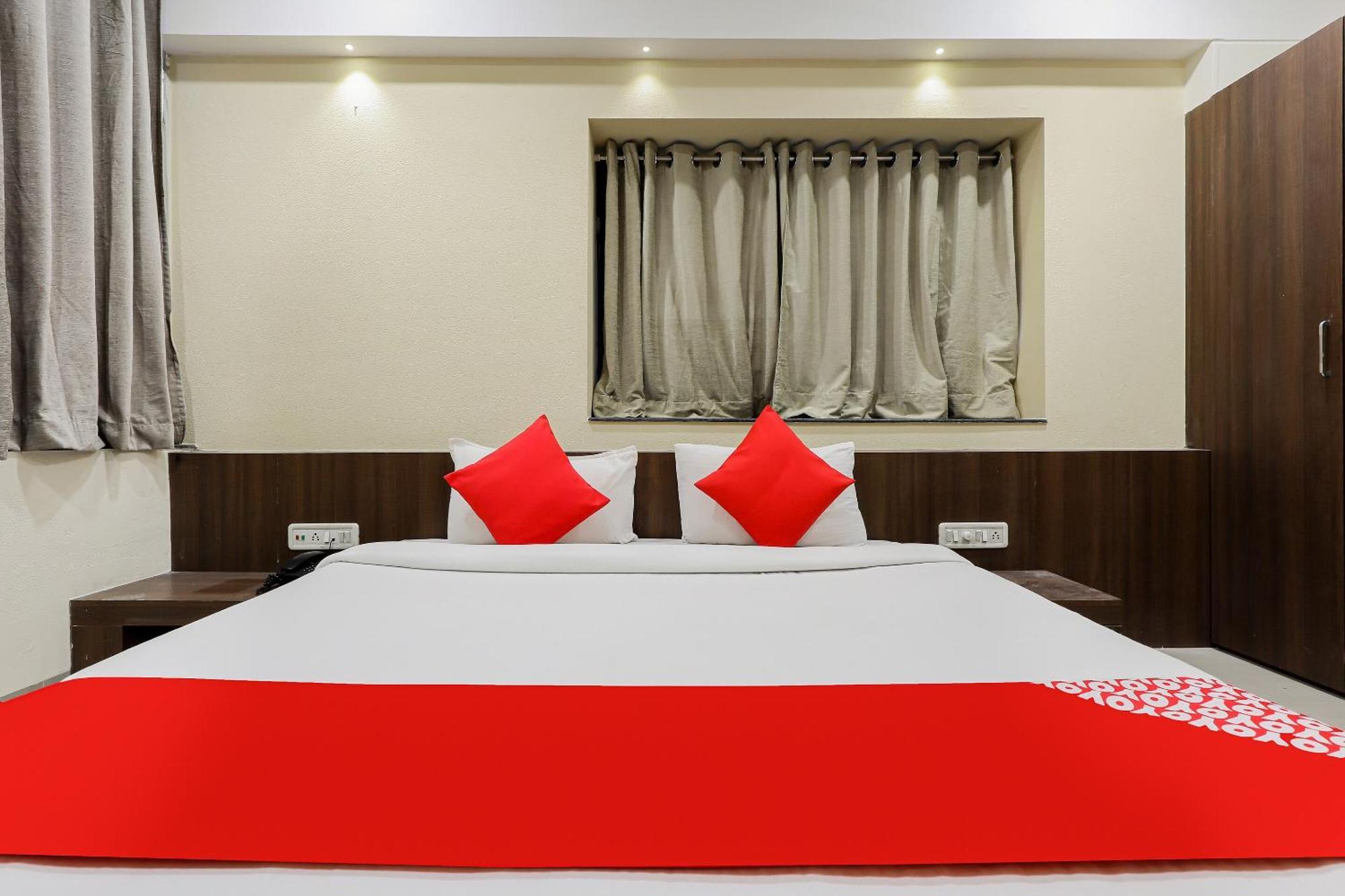 Oyo Hotel Relax Indore Exterior foto